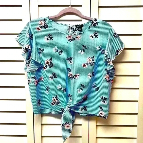 Rue21 Blouse - Size Large - Picture 1 of 4